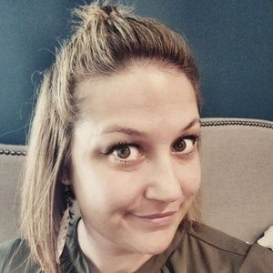 Meet your Posher, Katy Baker